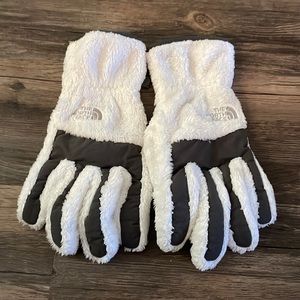 The North Face gloves